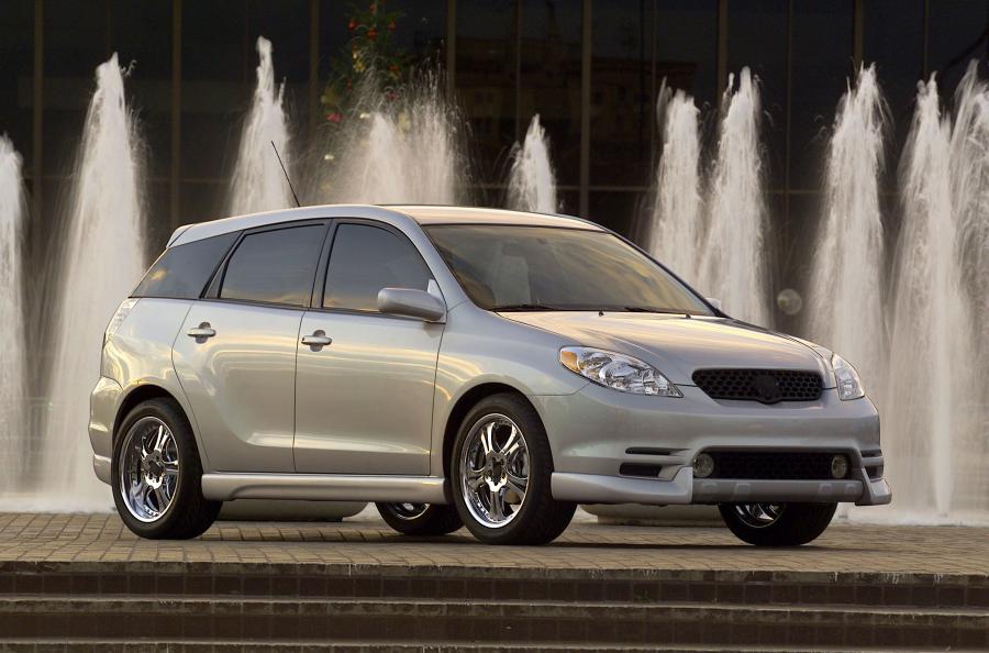  Toyota Corolla Matrix Concept (E130) 2001 года  (фото 32 из 34)